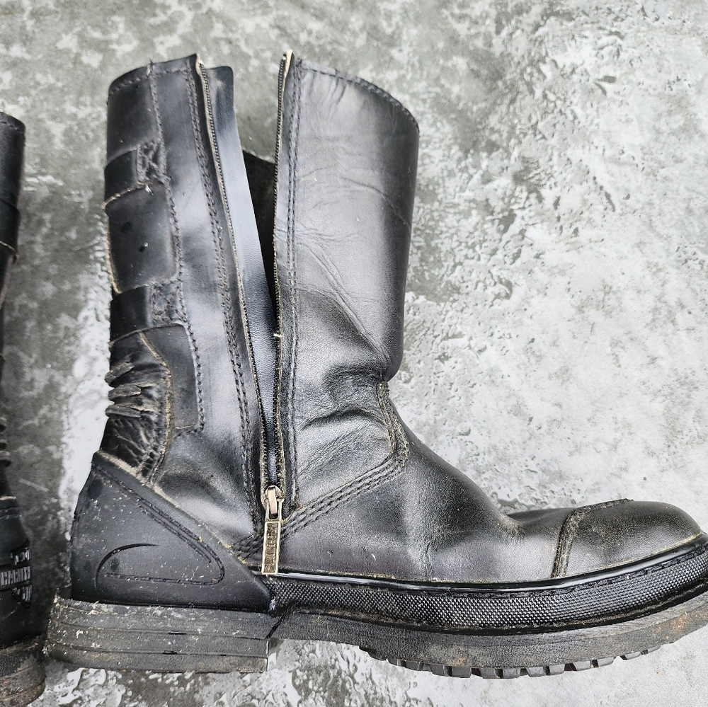 Mens size 12 Harley Davidson Boots